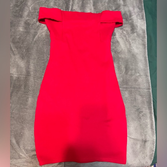 Forever 21 Dresses & Skirts - #32 Little red dress 💋